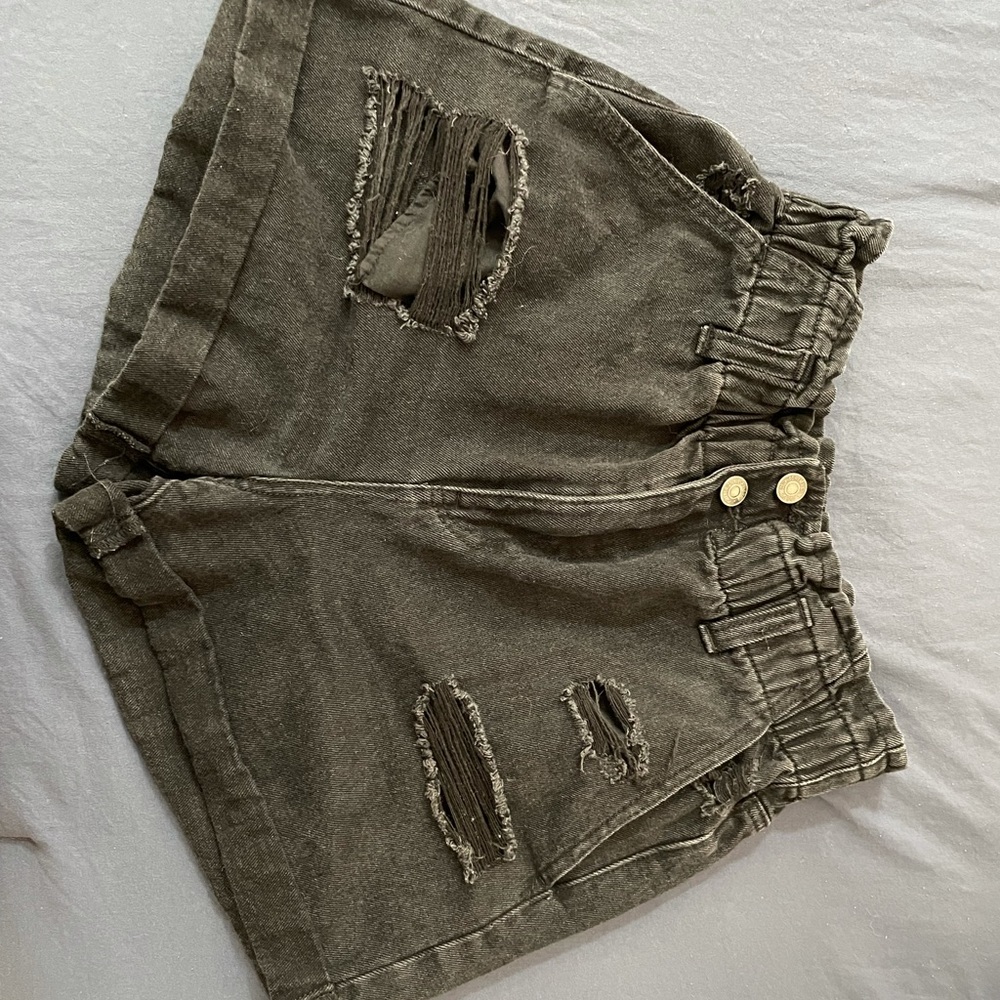 Forever21 black short